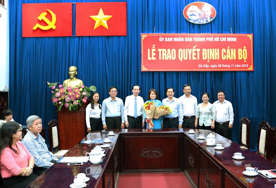 Đồng chí Nguyễn Thị Thanh Vân - Phó Bí Thư Quận Ủy được phê chuẩn giữ chức danh Chủ Tịch Ủy Ban Nhân Quận Khóa X, Nhiệm Kỳ 2016 - 2021